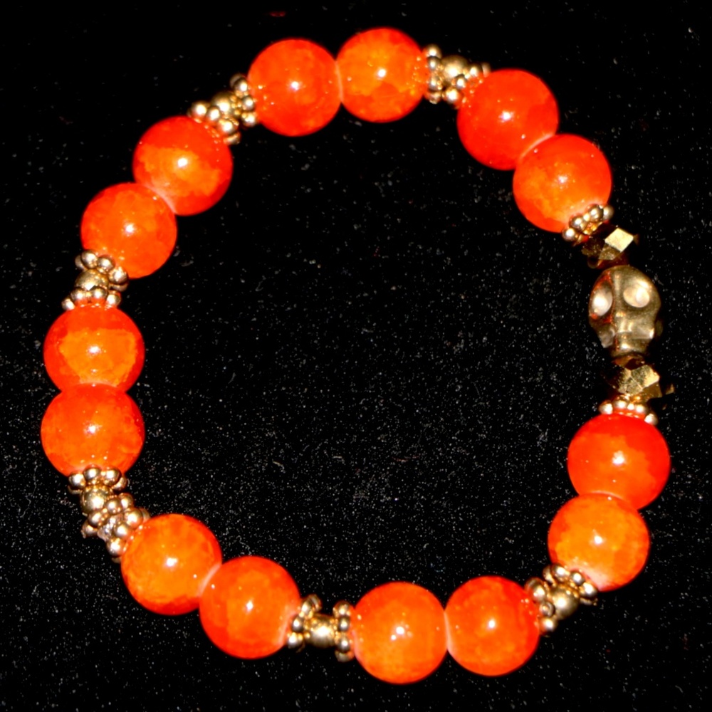 Dia De Muerto Bracelet: Golden Sugar Skull Beaded